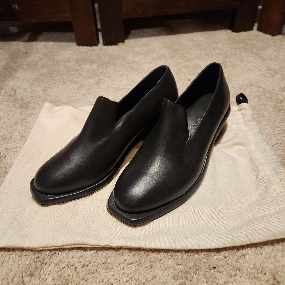Women's Black Leather Slip-On Mules